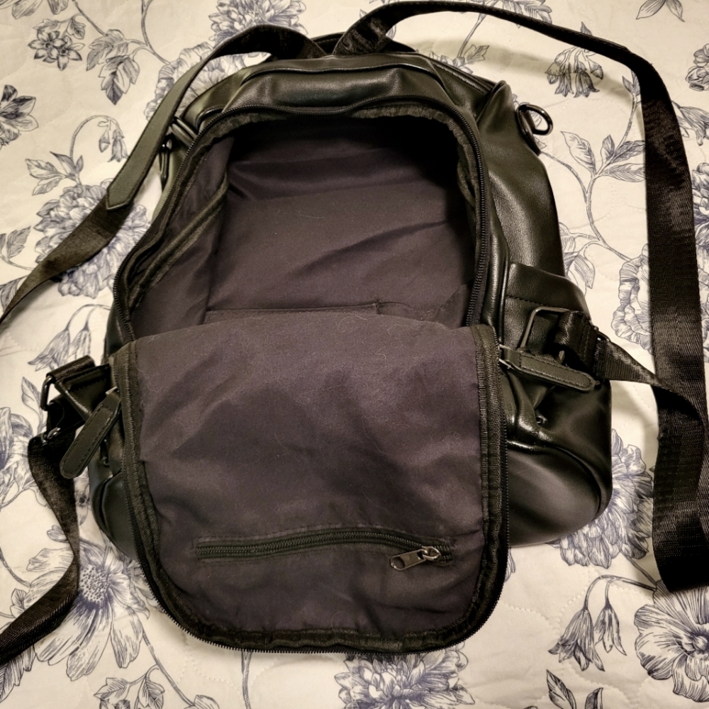 Leather Backpack. - Picture 3 of 4